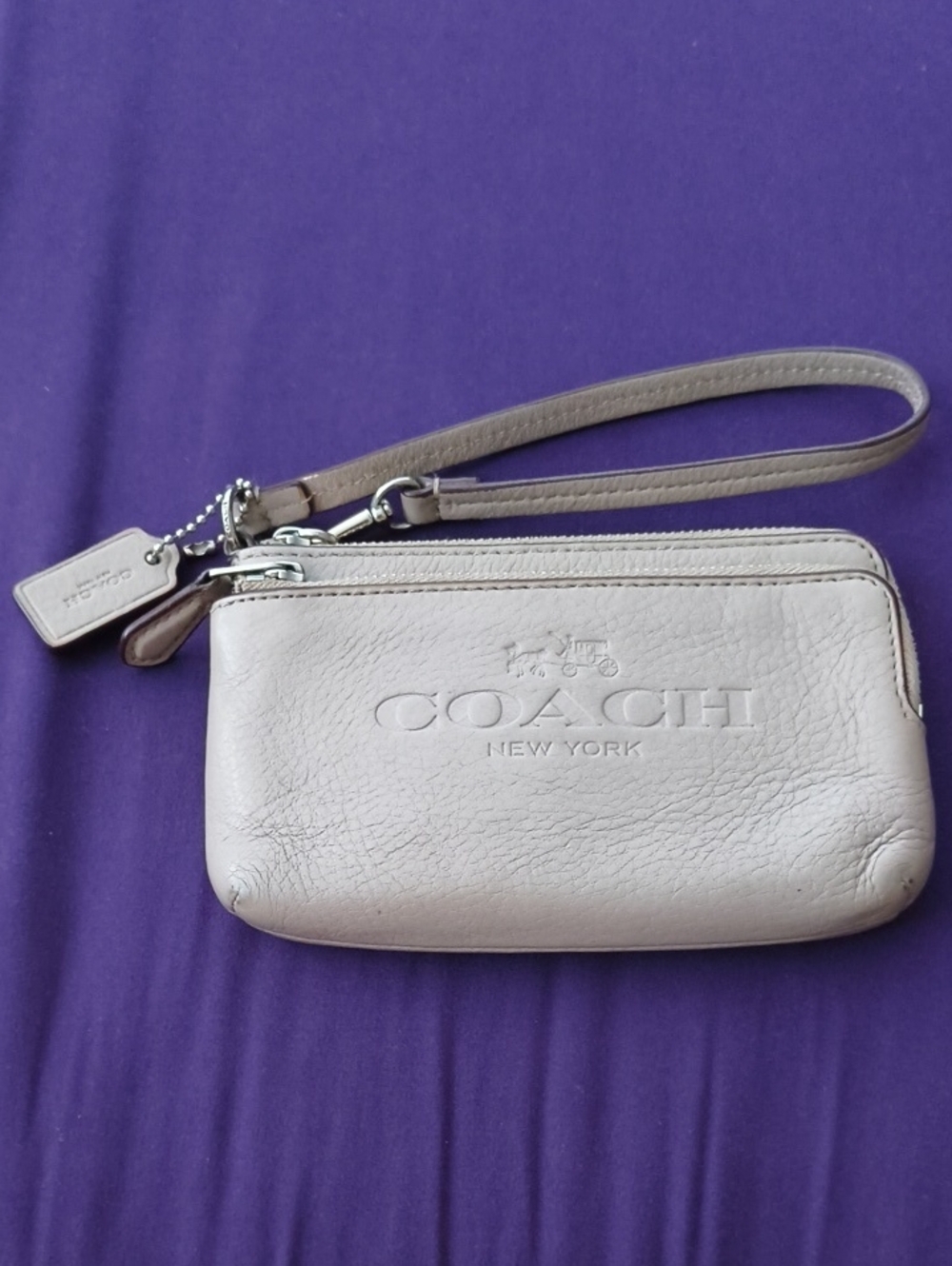 Coach Wristlet Style # F52556 Creamy Tan Double Zipper